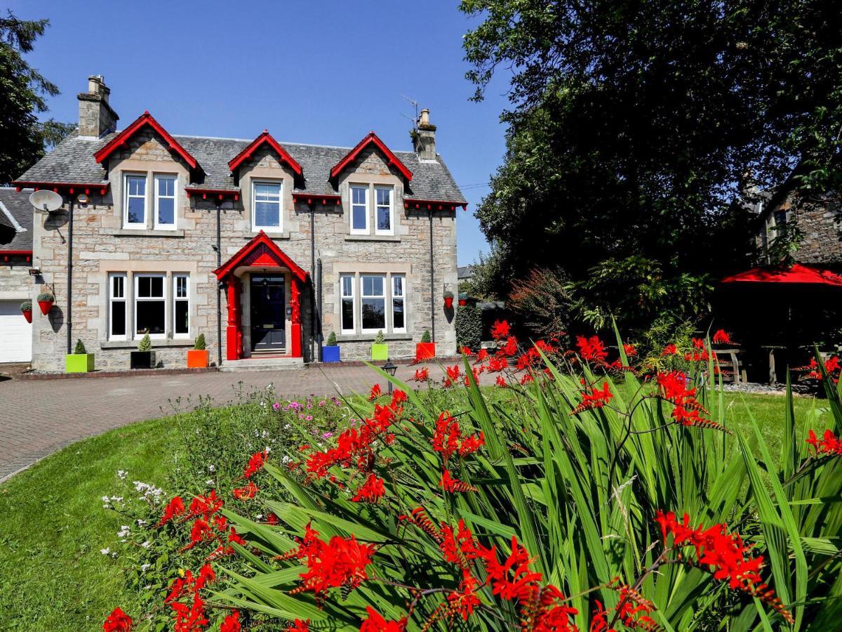 Roseburn Villa Pitlochry Eksteriør bilde